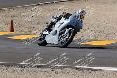 media/Sep-23-2022-Apex Assassins (Fri) [[99f4498db1]]/Trackday 1/Session 2/Turns 9 and 8/